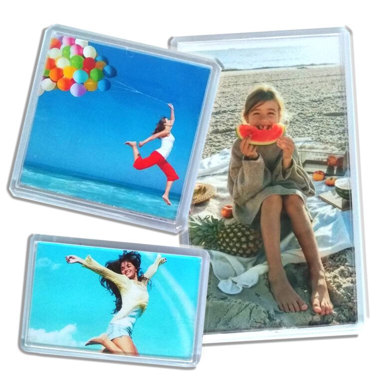 Магніт акриловий 6.5х6.5см